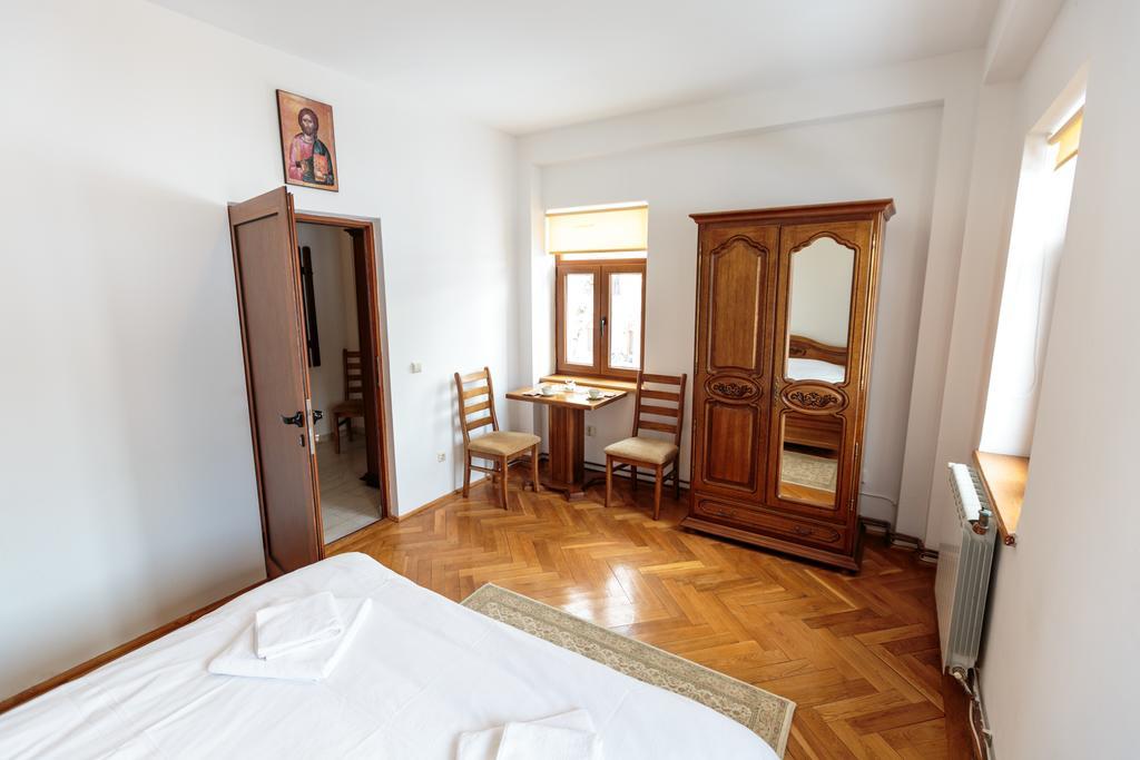 Casa Macrina Hotel Miclauseni Zewnętrze zdjęcie